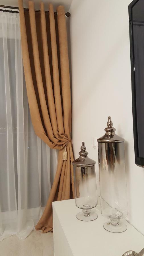 Apartment Alonisos Lux Брашов Екстериор снимка