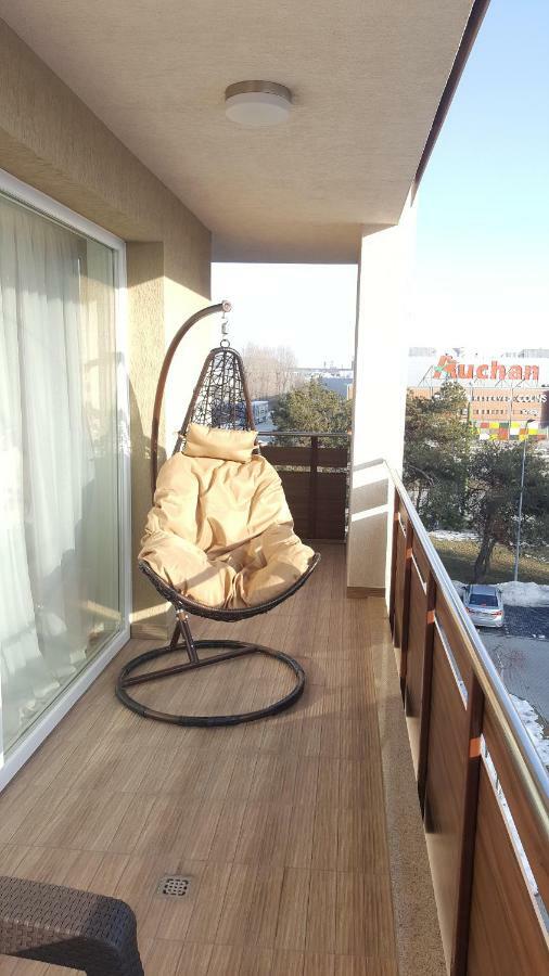 Apartment Alonisos Lux Брашов Екстериор снимка