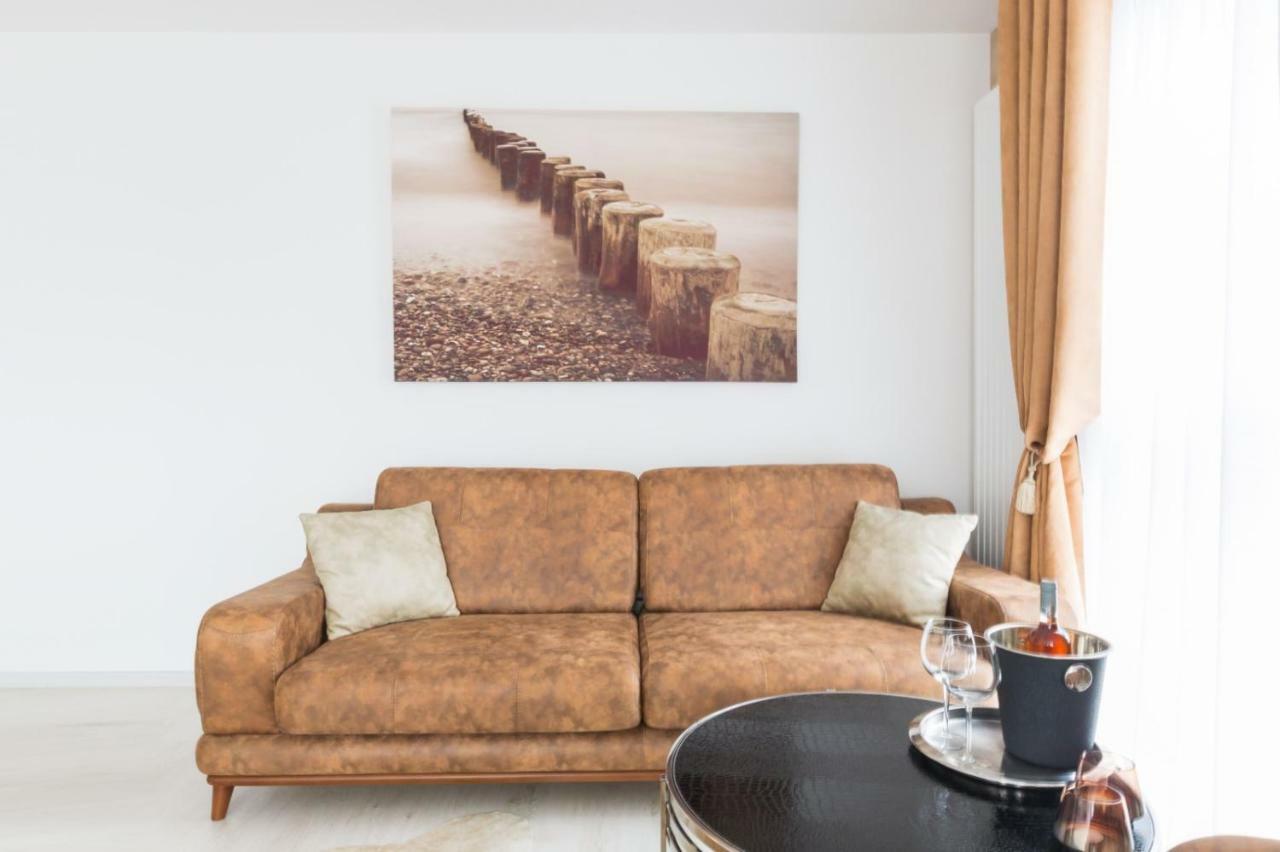 Apartment Alonisos Lux Брашов Екстериор снимка